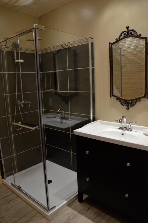 Gite Reve Et Realite Bed And Breakfast # Cap-Chat Pokój zdjęcie